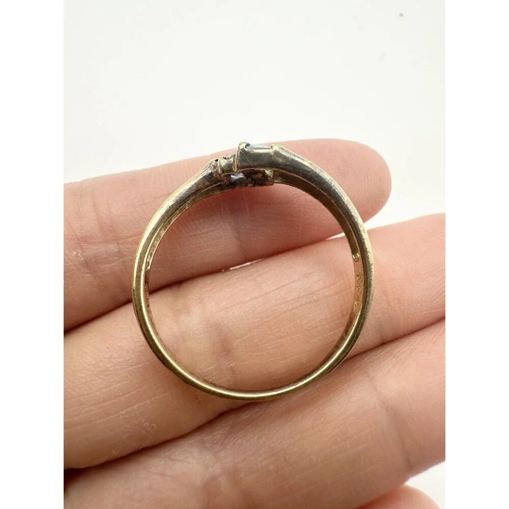 Vintage Sterling Silver Gold Vermeil Engraved Genuine Diamond Blue Stone Ring